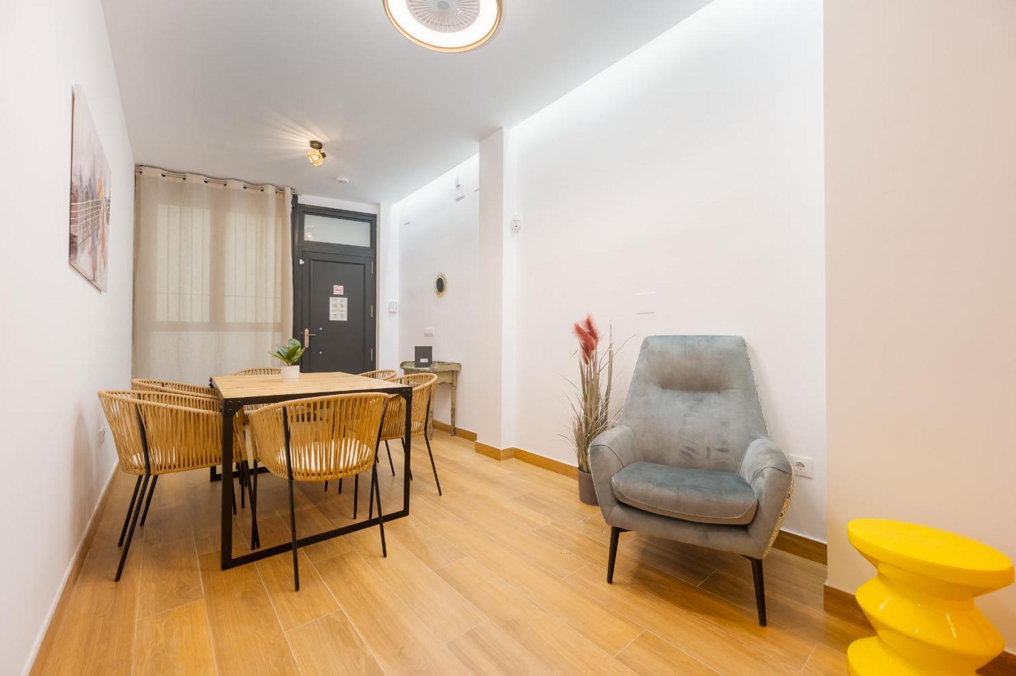 Appartement New And Modern - Plaza Nueva - Pedestrian Street *